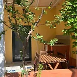 Campingplatz E Pfirsich