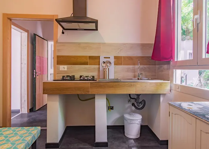 E Pfirsich Campingplads *