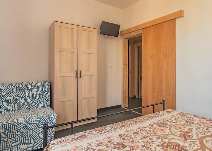 Campingplads E Pfirsich