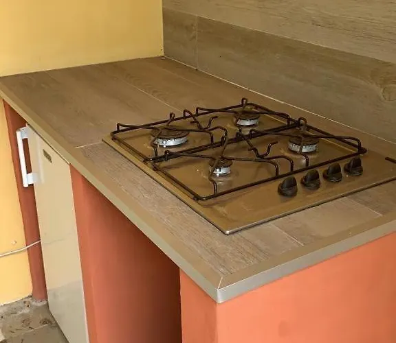 E Pfirsich * Borghetto Santo Spirito