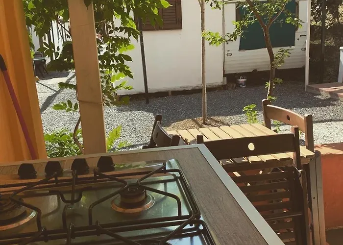 E Pfirsich Borghetto Santo Spirito