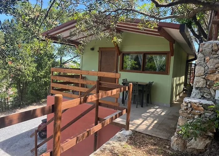 Campingplads E Pfirsich